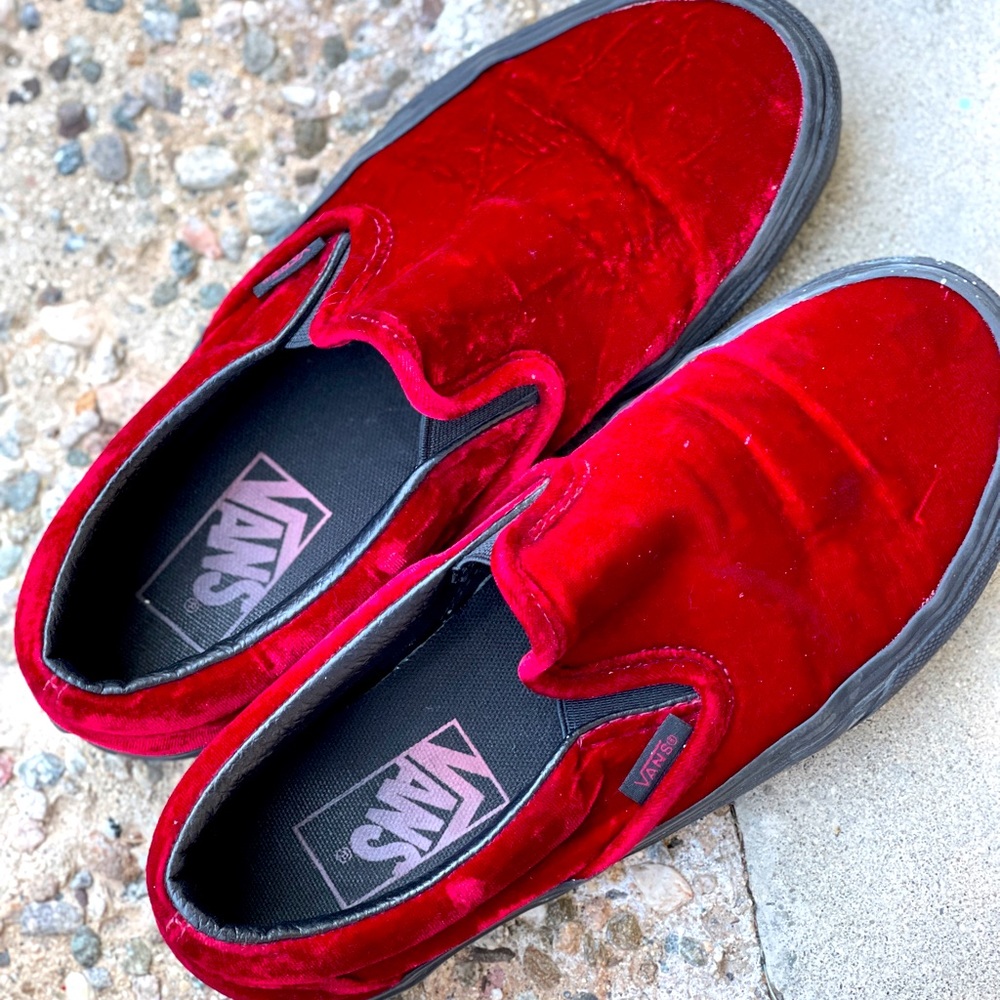 velvet vans